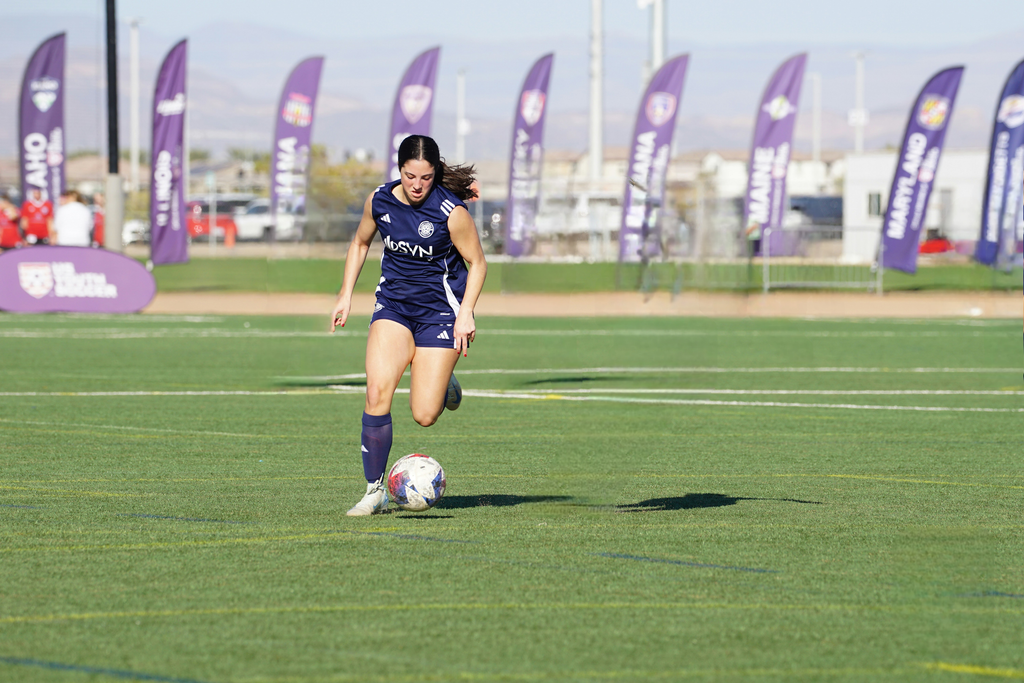 Regina Campa NCAA DI and WPSL Soccer Player. Dual citizen USA - Mexico.