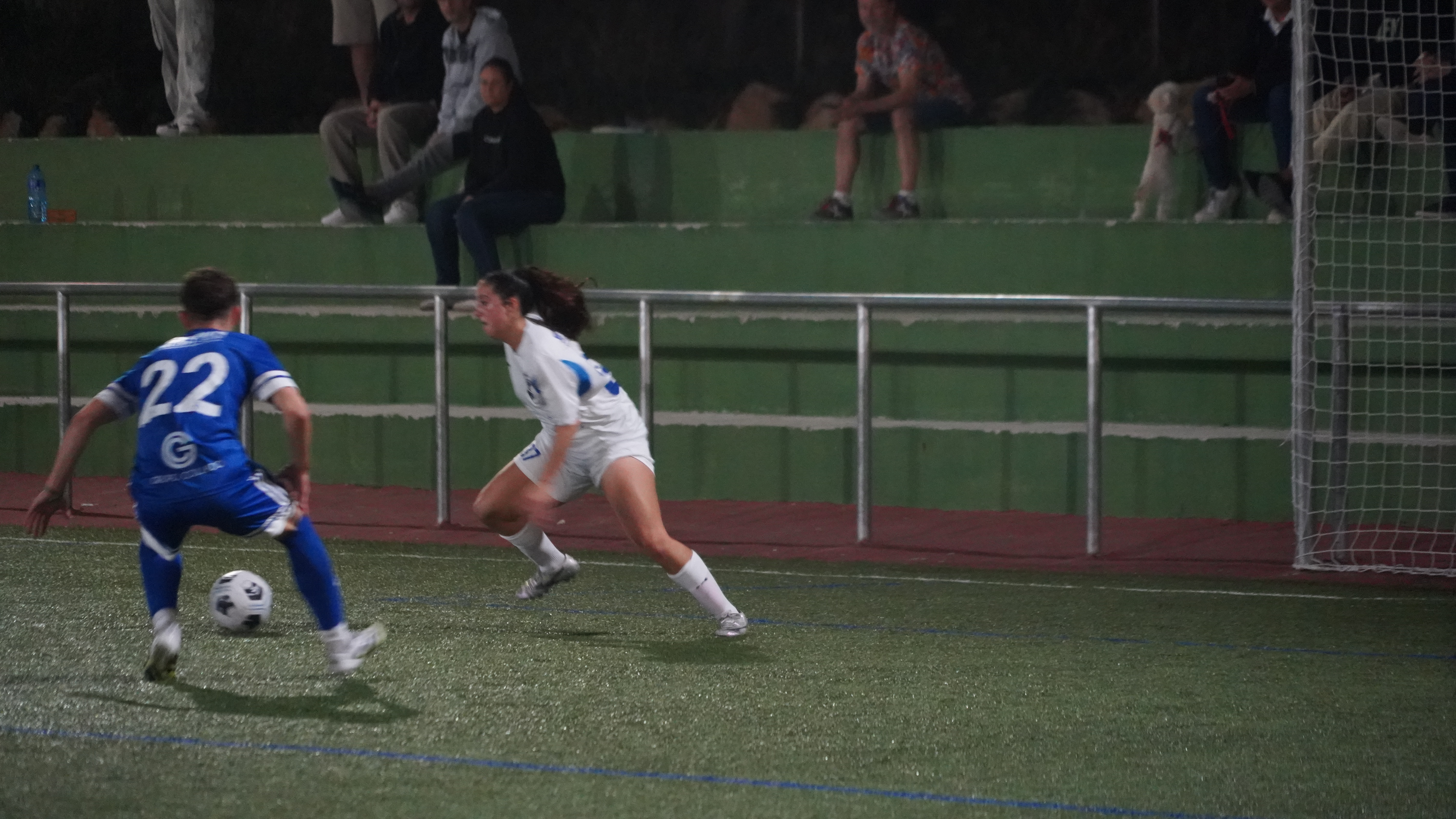 Regina Campa with Spain Rush SPF - Academy Game with the boys team